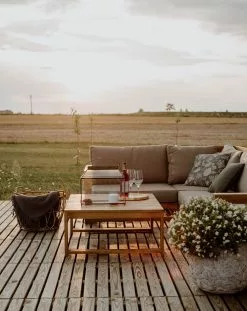 Beliani 4-istuttava Ulkosohvaryhmä Sertifioitu Akasiapuu Oikeak. Ruskeanharmaa TIMOR -Beliani-myymälä undef src sa picid 750374 type whitesh image 2