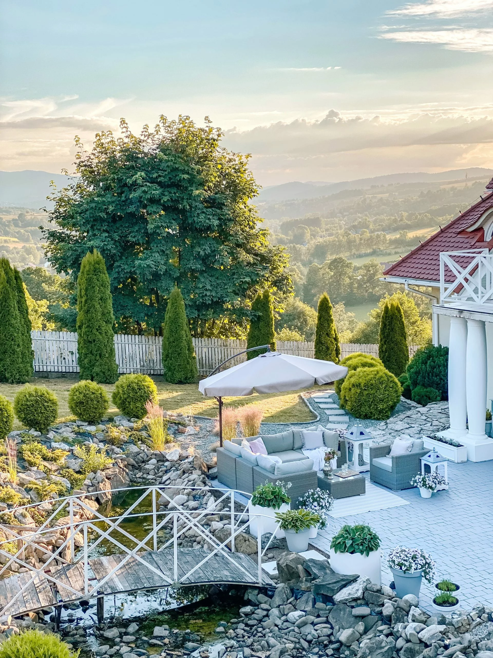 Beliani 6-istuttava Ulkosohvaryhmä Polyrottinki Vasenk. Ruskeanharmaa CONTARE - Image 4