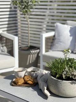 Beliani 5-istuttava Ulkosohvaryhmä Alumiini Valkoinen/ruskea BORELLO -Beliani-myymälä undef src sa picid 811062 type whitesh image 1