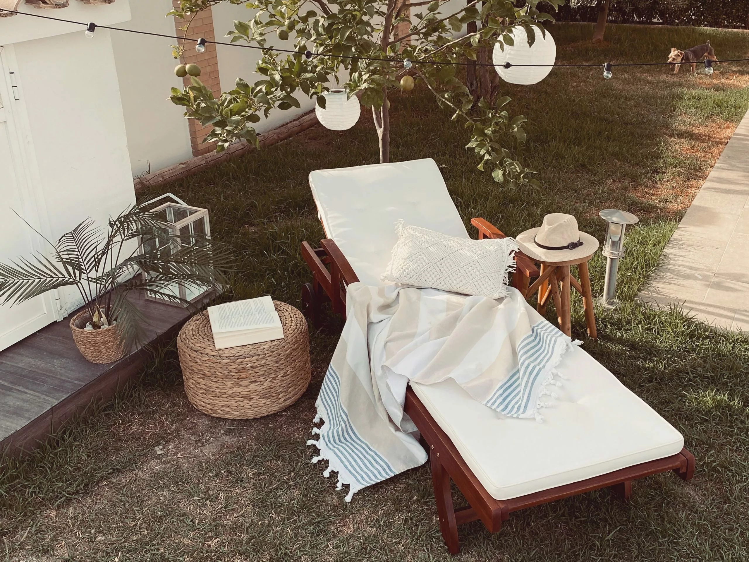 Beliani Puinen Aurinkotuoli Luonnonvalkoisella Pehmusteella TOSCANA - Image 8