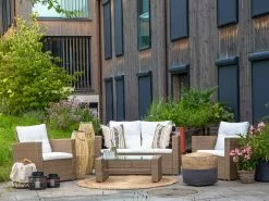 Beliani Vaaleanruskea 4-istuttava PE-rottinkinen Ulkosohvaryhmä LUCA -Beliani-myymälä undef src sa picid 826851 type whitesh image