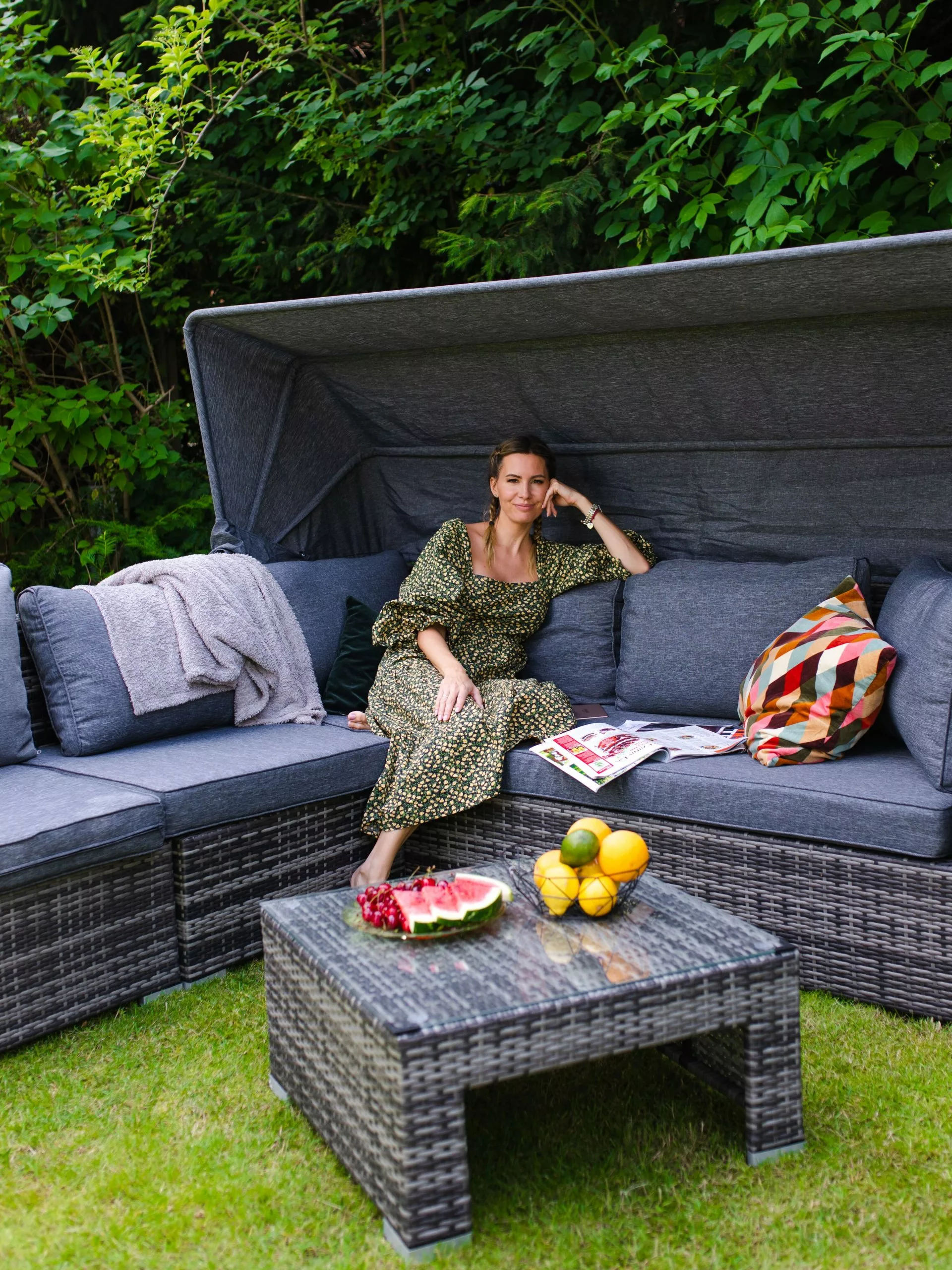 Beliani Puutarharyhmä 6-istuttava Harmaa CORTE - Image 5