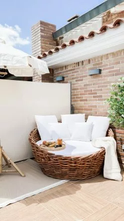 Beliani Aurinkovuode Rottinkinen Vaaleanruskea KALLITHEA -Beliani-myymälä undef src sa picid 831906 type whitesh image